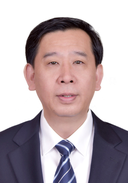 李新华 党委副书记